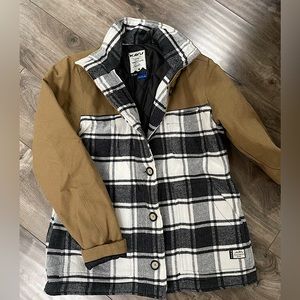 Kavu Highlander Jacket. Worn three times. Size S